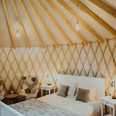 Luksusowy namiot 4rest Camp *